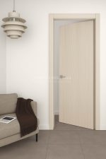 Puerta interior abatible o corredera de ALUMINIO lisa