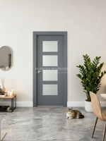 Puerta interior abatible de ALUMINIO fresada con 4 líneas y con 4 vidrios