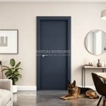 Puerta interior abatible de ALUMINIO fresada con 2 y 2 líneas horizontales